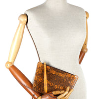 POCHETTE TRAPÈZE 22 - LÉZARD ORANGE
