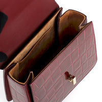 IRIS 18 - CROCODILE RUBY