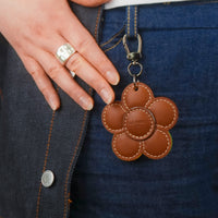 FLOWER POWER KEYCHAIN