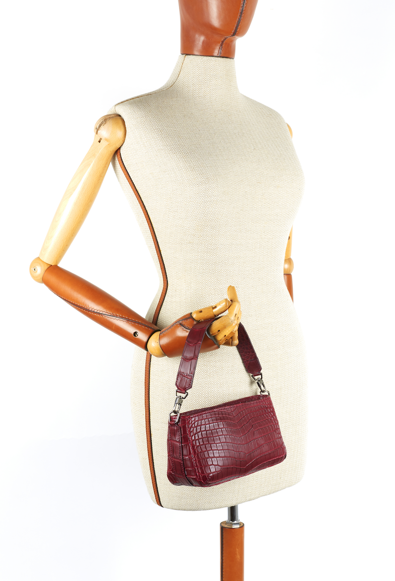 LYNN 19 - CROCODILE GRENAT