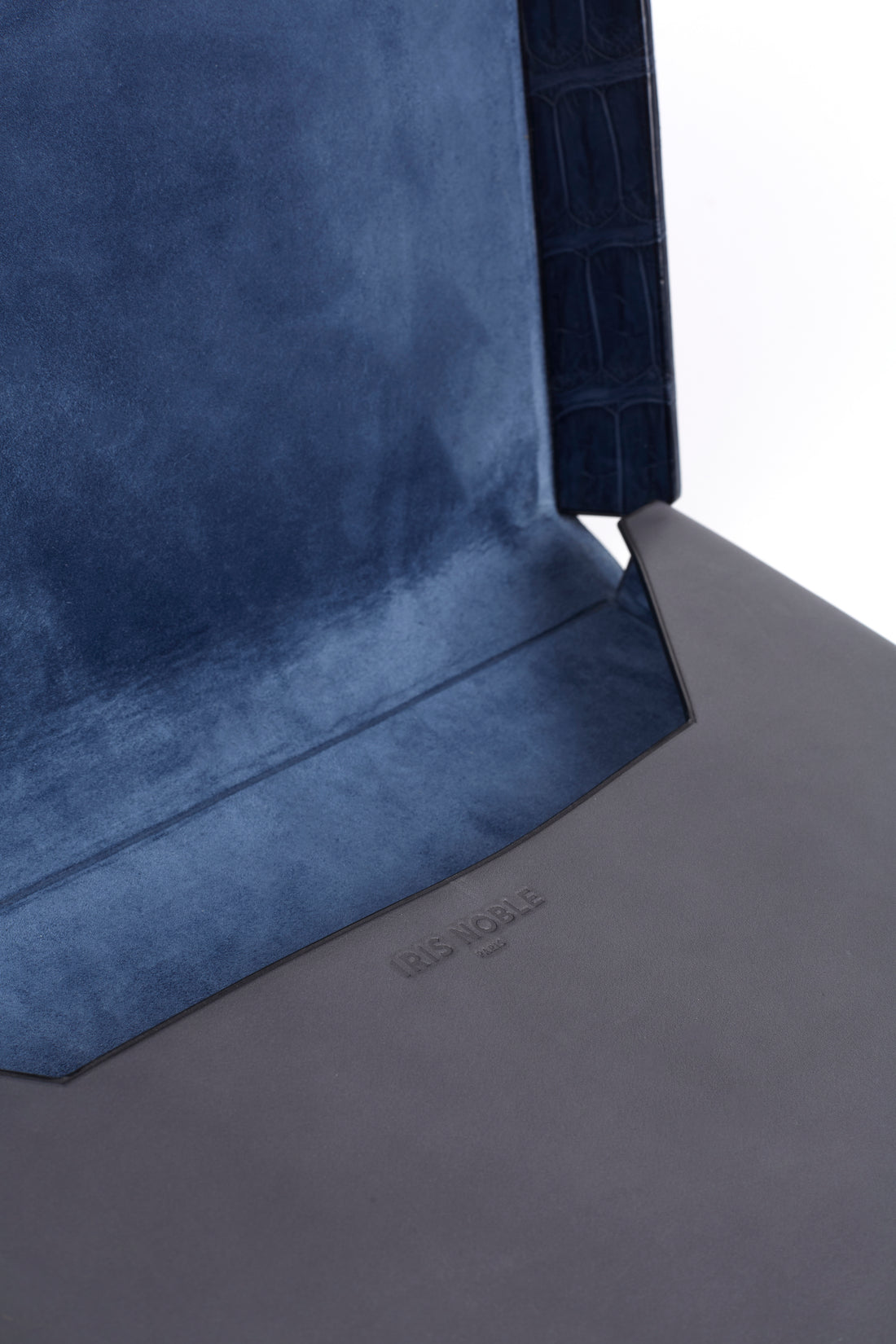 PORTE DOCUMENT - CROCODILE BLEU