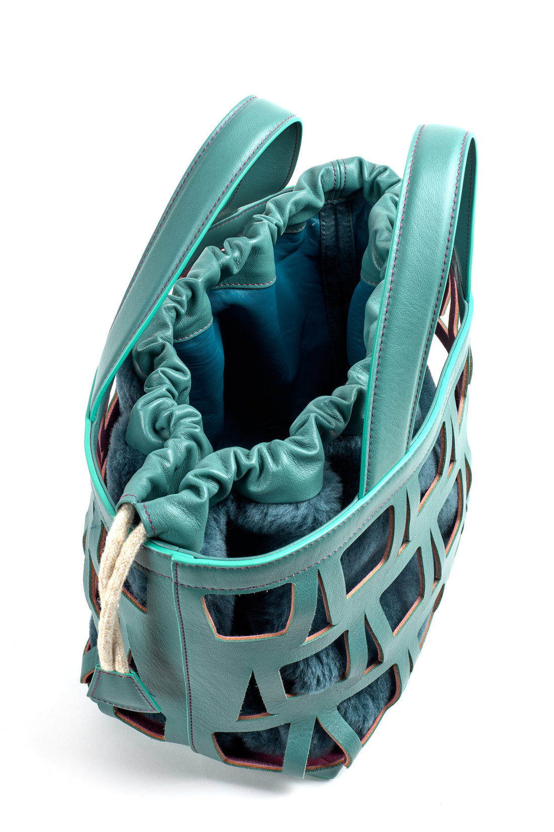 KAYLA TOTE 33 - VEAU ET SHEARLING CELADON