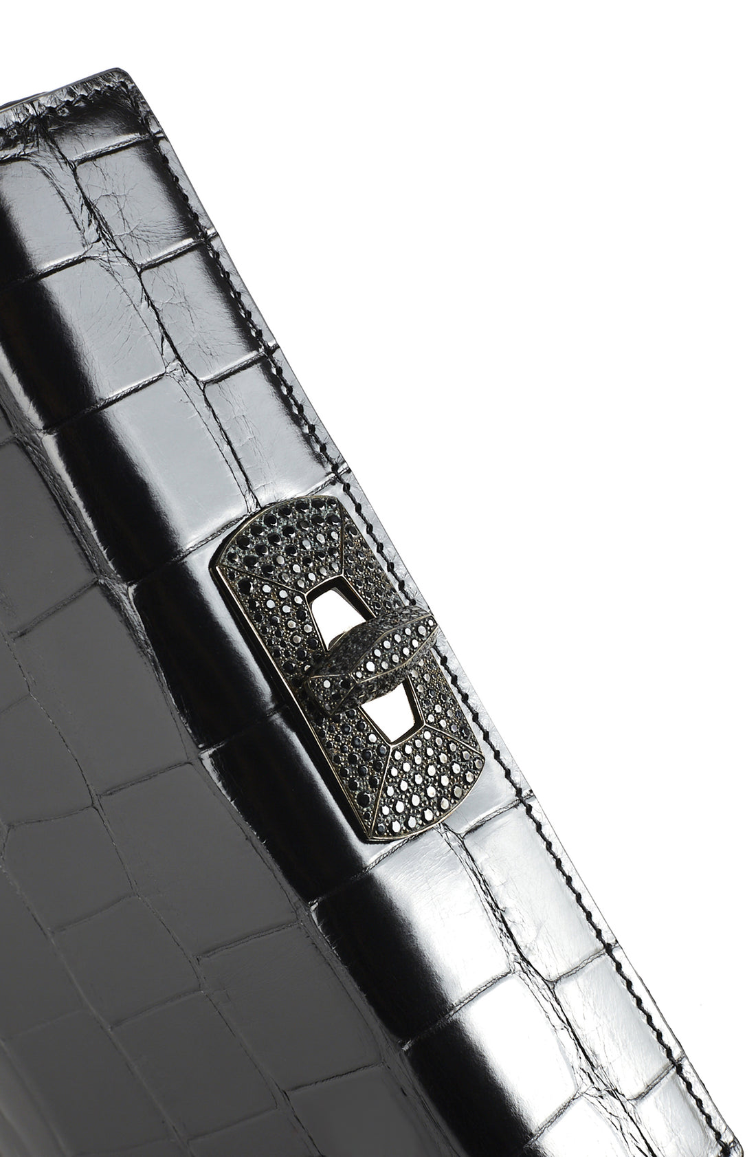 MINAL 18 - CROCODILE NOIR ET FERMOIR SERTIS DE SPINELLES NOIR