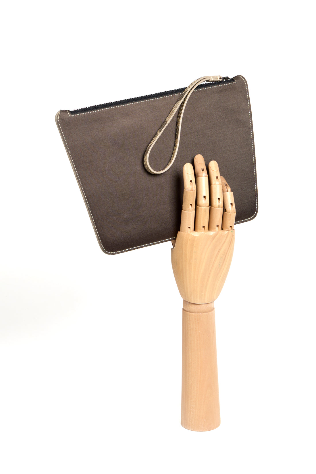 POCHETTE TRAPEZE 25 - SATIN MARRON ET VEAU OR CLAIR