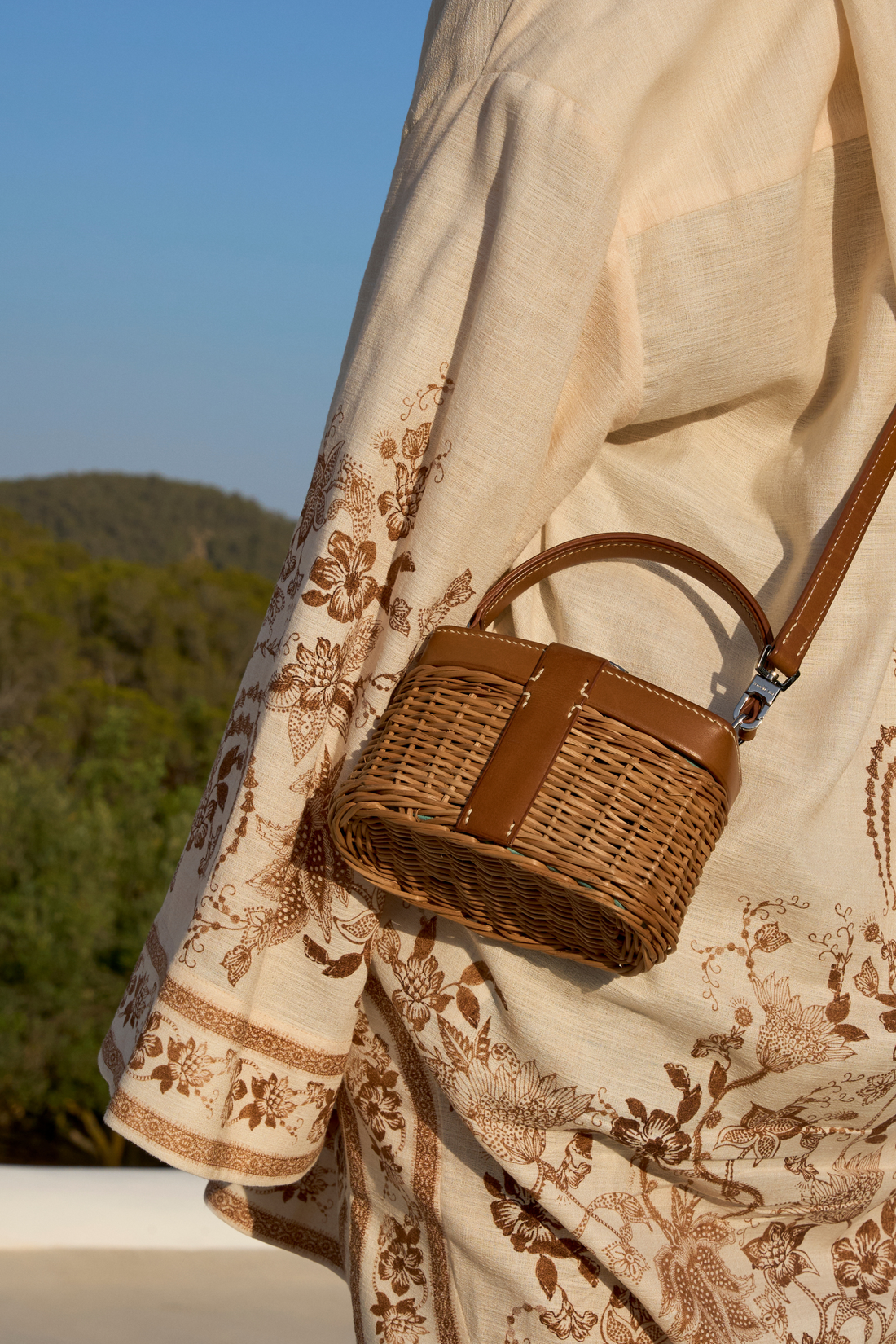 IVY 14 MINI - OSIER NATUREL ET VEAU BARENIA